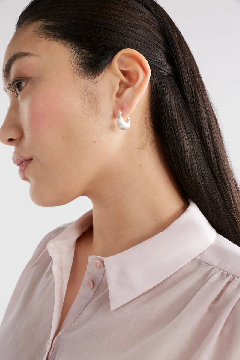 Elk Ellik Short Hoop Earring
