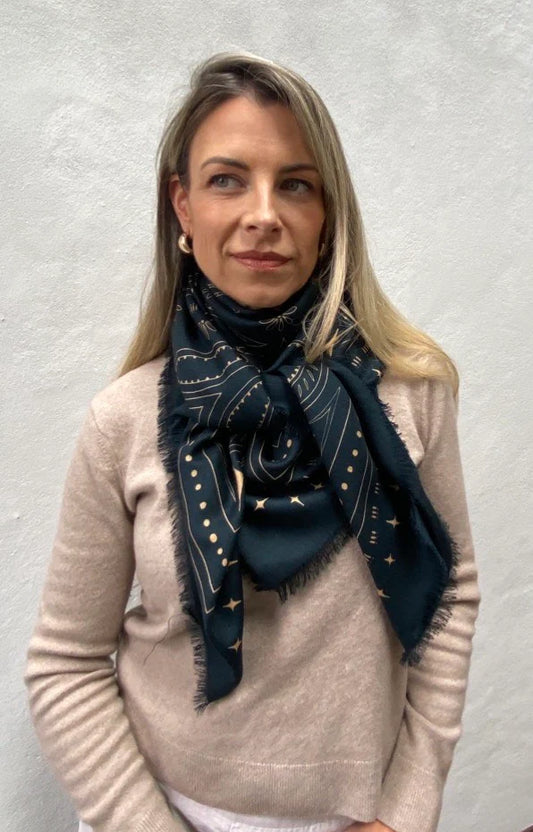 Dark Hampton The Quin Wool Silk Scarf
