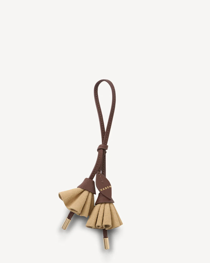 Saben Charm Lacing Blooms - Raffia