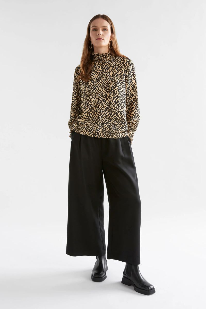 Elk Veda Turtleneck - Gold/Beige