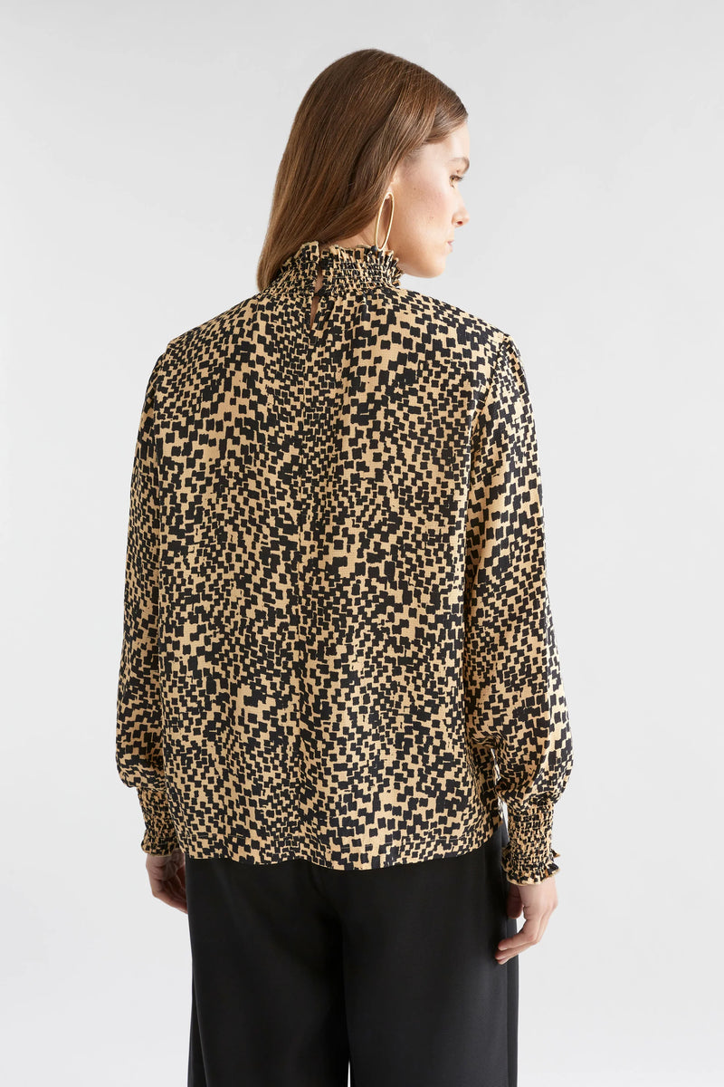 Elk Veda Turtleneck - Gold/Beige