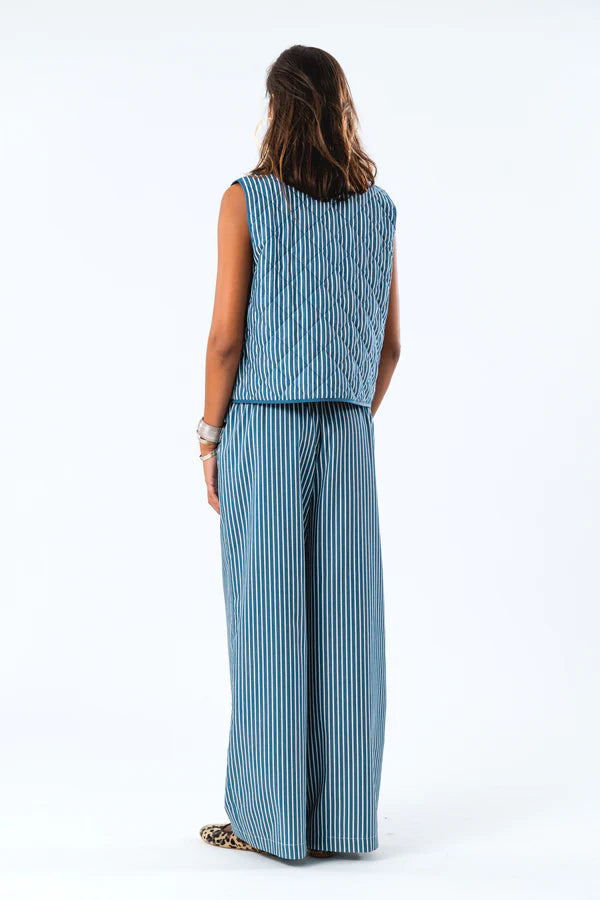 Lollys Laundry Cairo Quilted Vest - Blue Stripe