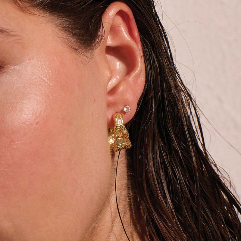 Murkani Eterna Hoop Earrings in 18kt Gold Plate