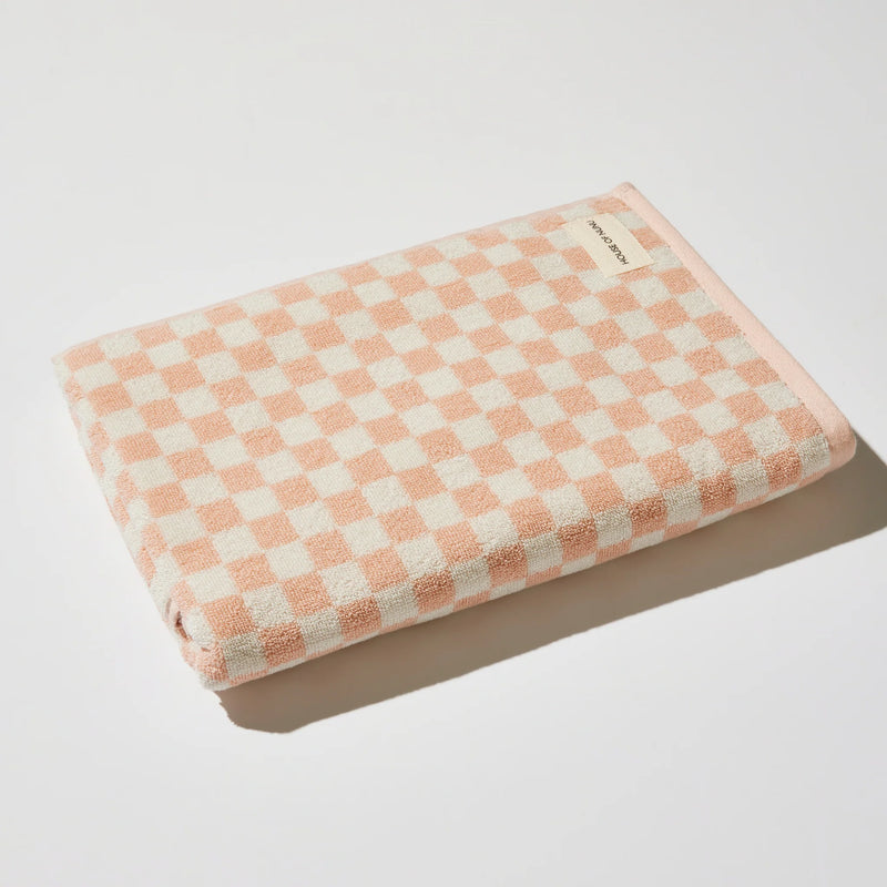 House of Nunu Bath Towel - Pink Check