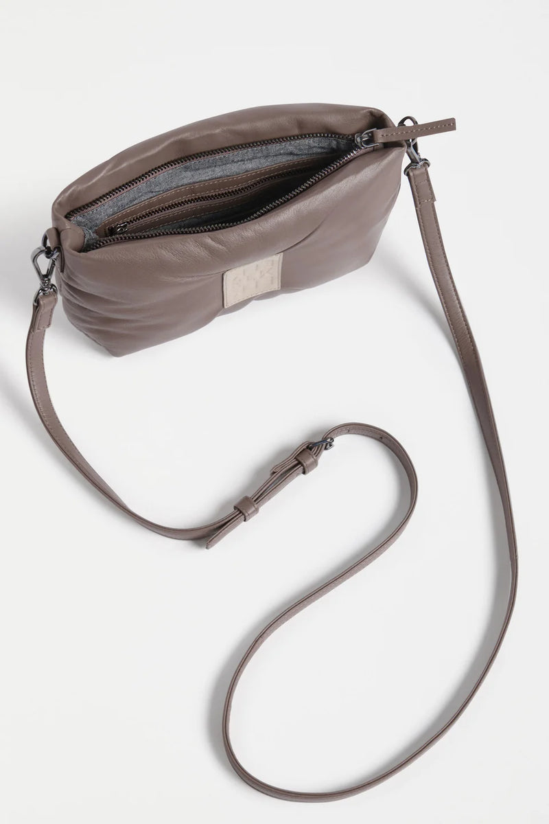 Elk Moln Clutch - Dark Taupe