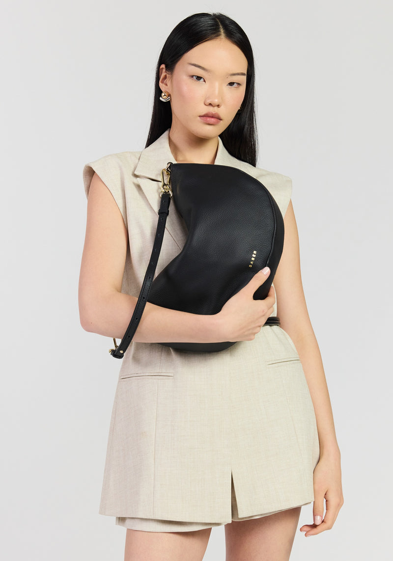 Saben Noa Shoulder Bag Black Luxe