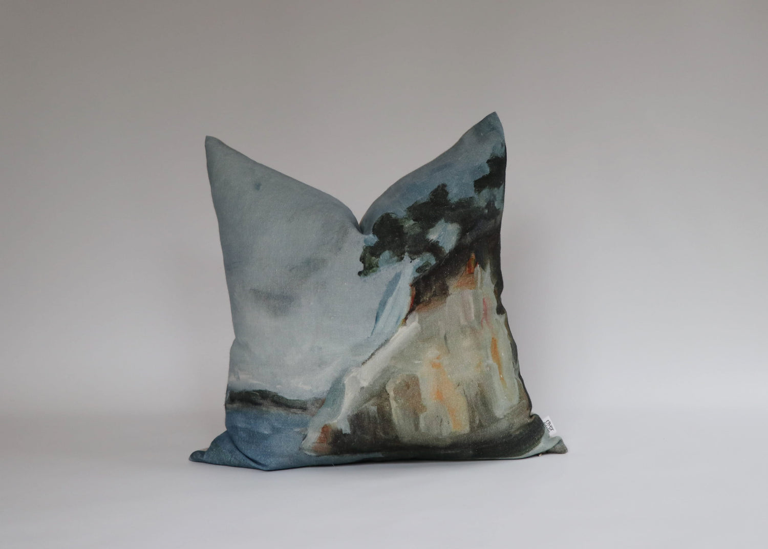 River & Isle The Cove Linen Cushion w Feather Inner