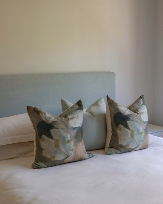 River & Isle Water Lily Bloom Linen Cushion w Feather Inner
