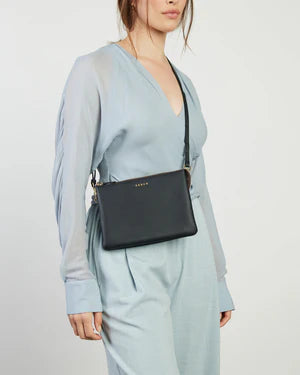 Saben Tilly's Big Sis - Black