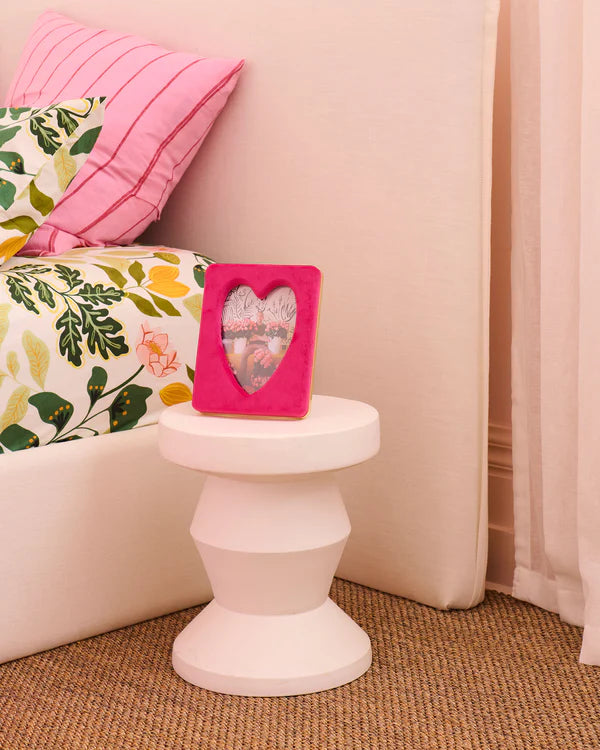 Kip & Co Desert Pink Heart Velvet Photo Frame 4 x 6