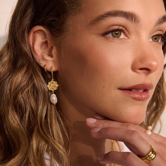 Murkani Loved Always Pearl Earrings in 18kt Yellow Gold Plate