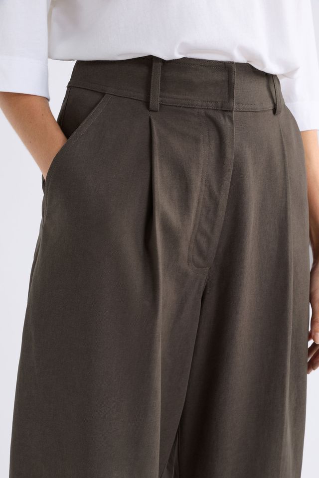 Elk Dayli Pant Dark Taupe